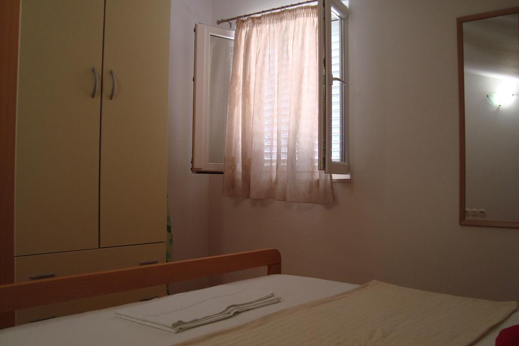 Apartments Bulicic 特罗吉尔 外观 照片